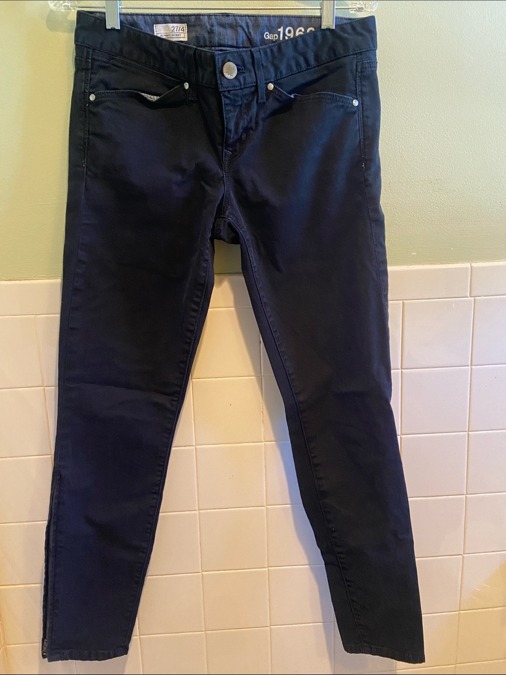 🩷GAP 1969 Always Skinny Jeans Black Ankle Zipper Size 27/4